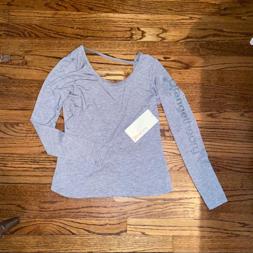 Orangetheory Twist Back Tee! 🍊 NWT